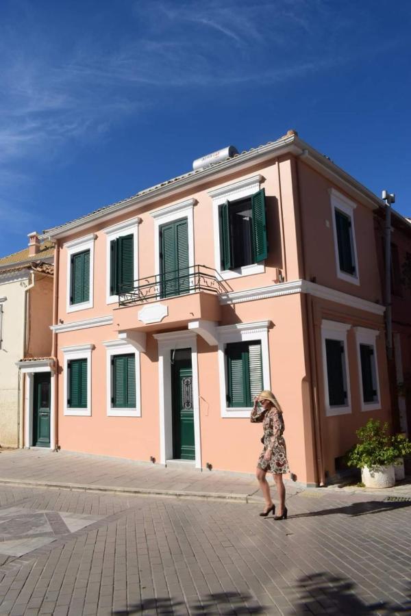 Chrysanthi'S Apartment بريفيزا المظهر الخارجي الصورة